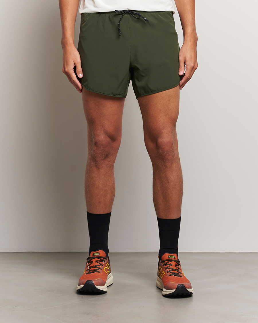 Homme |  | District Vision | 5 Inch Training Shorts Ivy