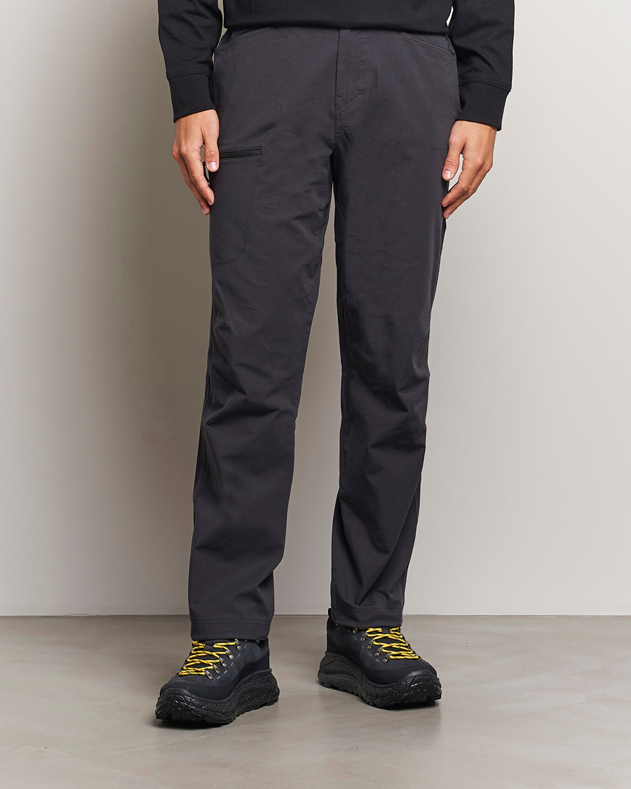 Homme | Active | Patagonia | Venga Rock Pants Ink Black