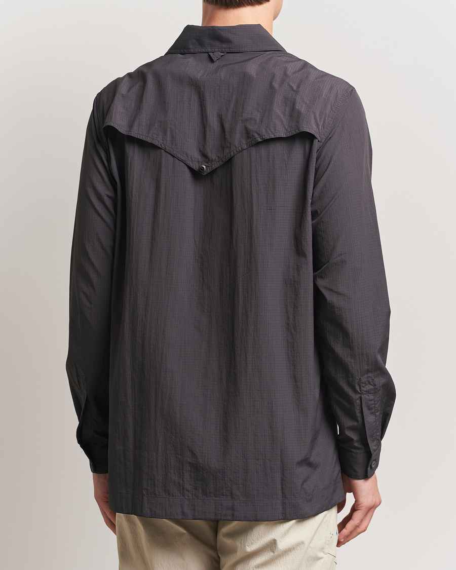 Homme | Chemises | Klättermusen | Syn Long Sleeve Function Shirt Raven