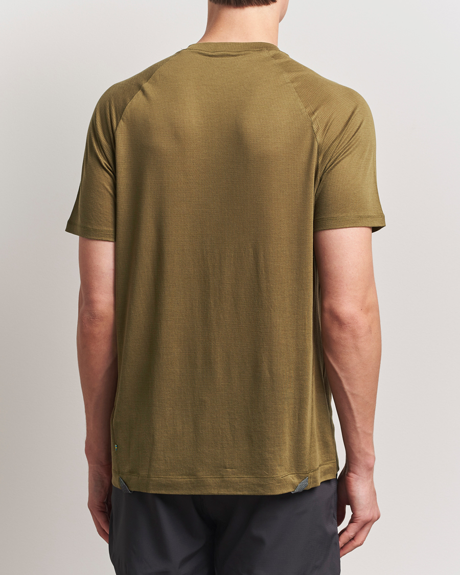 Homme | T-shirts | Klättermusen | Groa Short Sleeve T-Shirt Olive