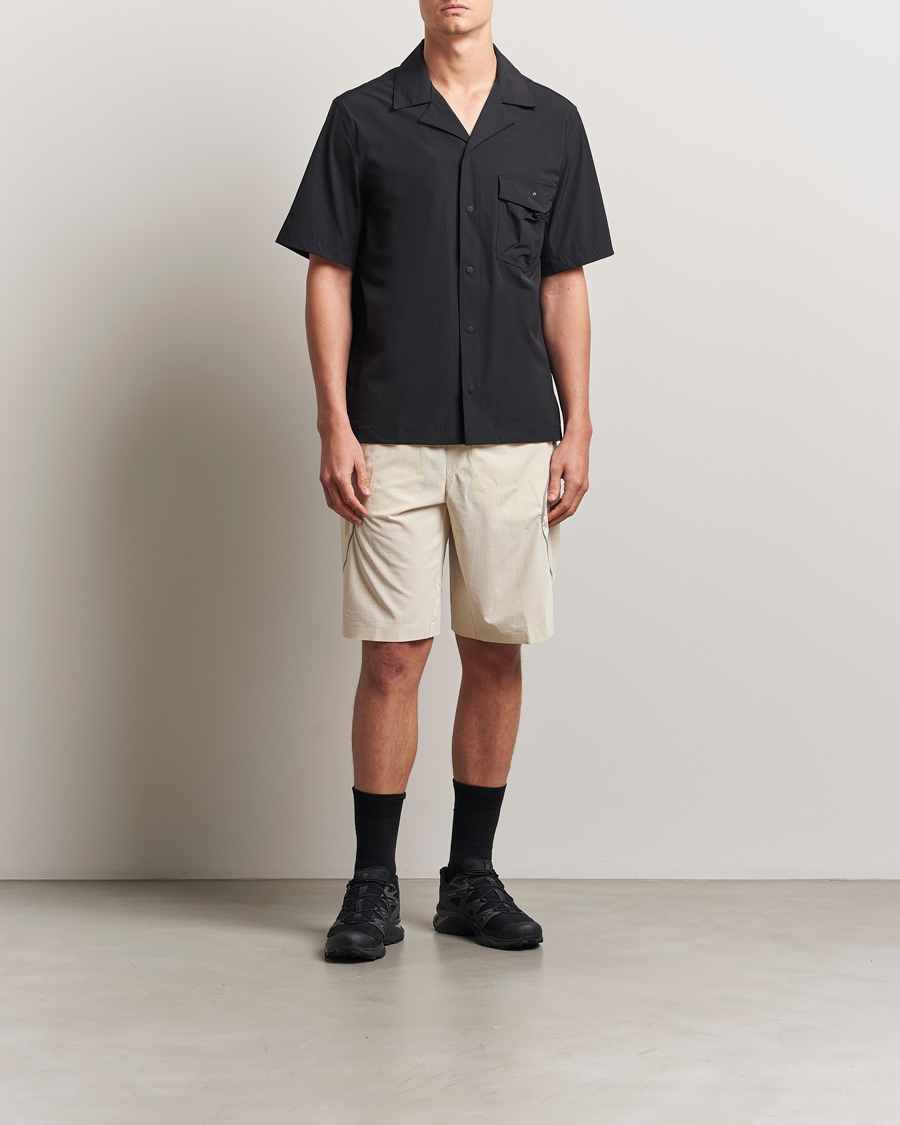 Homme | Chemises | Oakley | Cuban Collar Short Sleeve Shirt Blackout