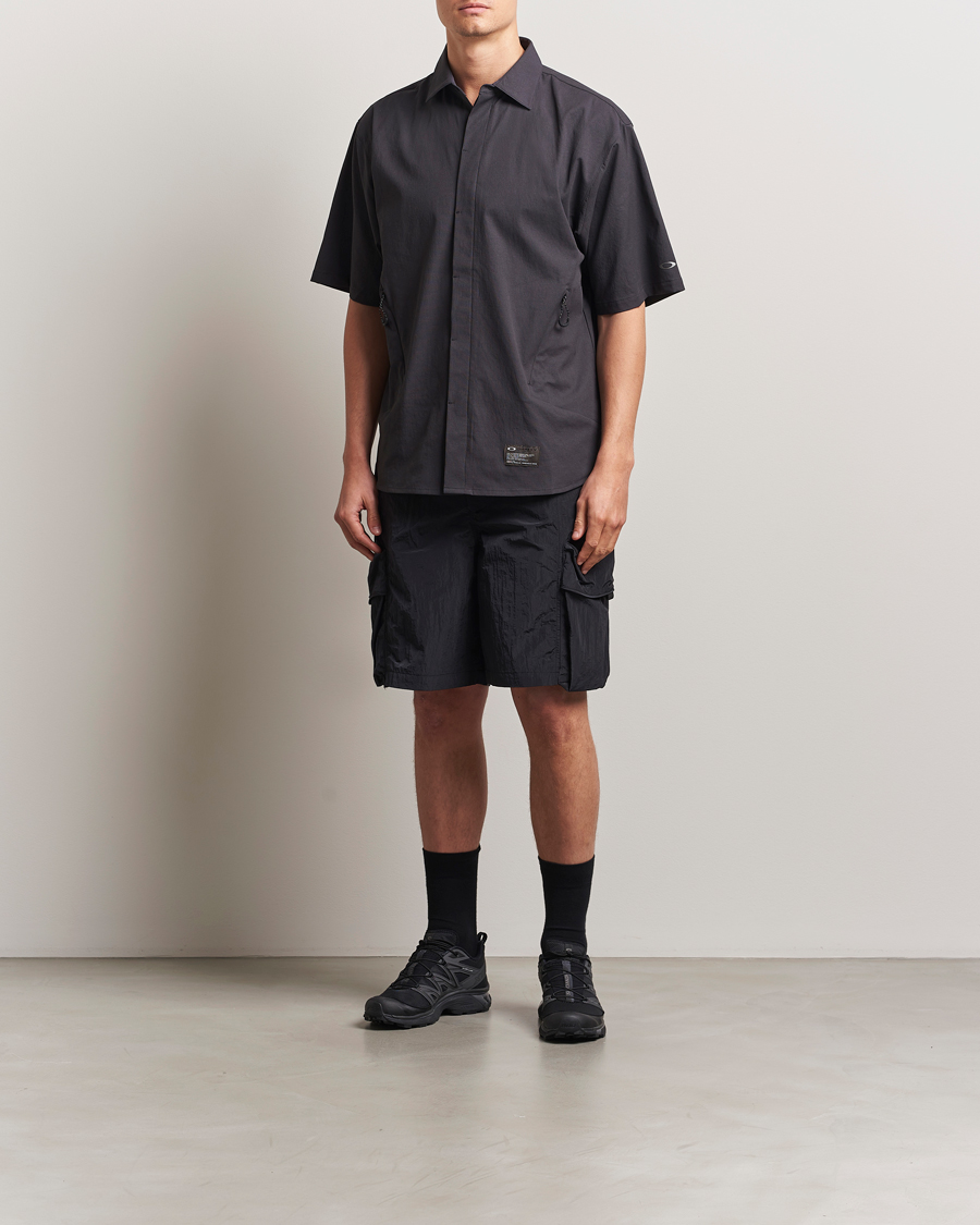 Homme | Chemises | Oakley | Fuel Short Sleeve Shirt Phantom