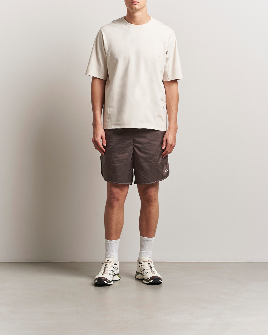 Homme | Shorts | Oakley | Factor Shorts Deep Plum
