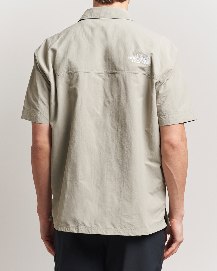 Homme | Chemises | The North Face | NSE Summer Camp Shirt Clay Grey
