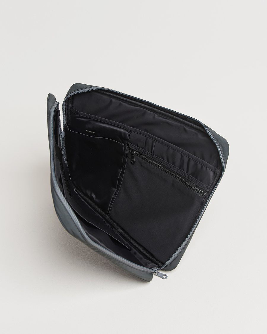 Homme | mazi untitled Nylon Laptop Pouch 16 Inch Grey | mazi untitled | Nylon Laptop Pouch 16 Inch Grey