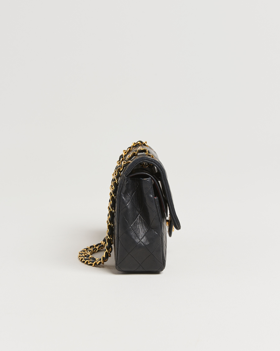 Homme | Chanel Pre-Owned Classic Medium Double Flap Bag Lambskin Black | Chanel Pre-Owned | Classic Medium Double Flap Bag Lambskin Black