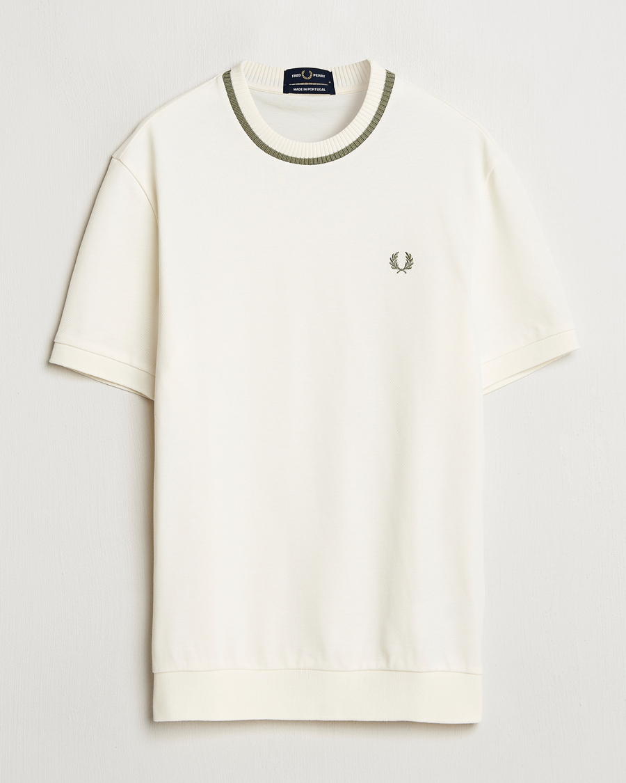 Homme | T-shirts | Fred Perry | Pique Crew Neck T-Shirt Light Ecru