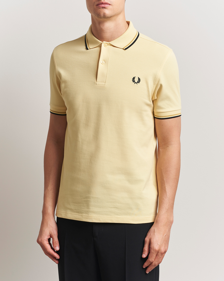 Homme | Polos | Fred Perry | Twin Tipped Polo Shirt Yellow
