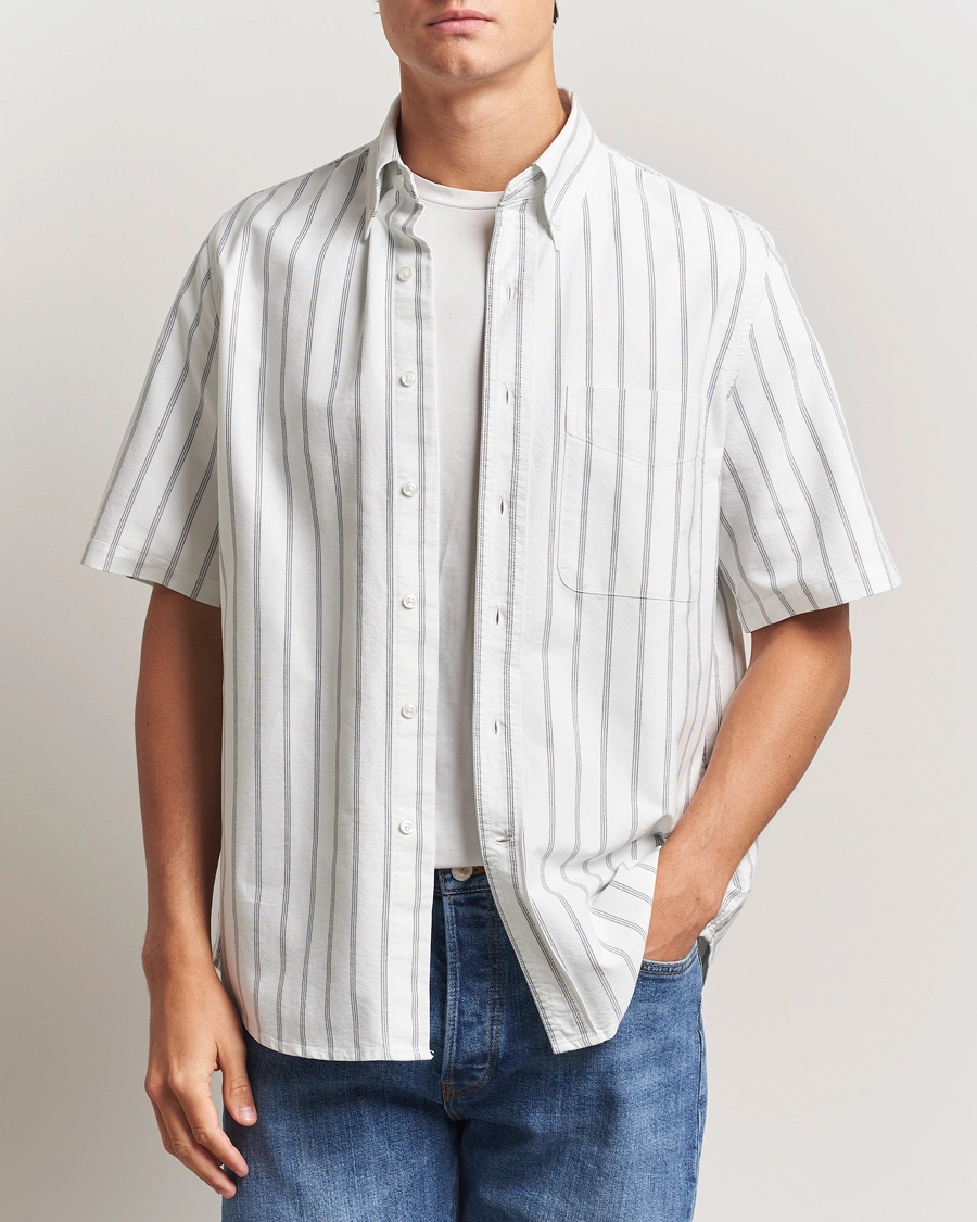 Homme | Chemises | Filippa K | Striped Oxford Short Sleeve Shirt Pale Blue/Navy