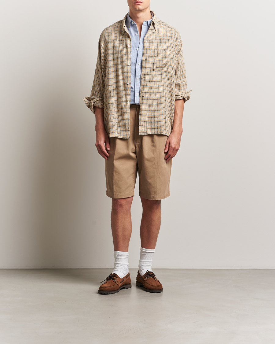 Homme | Shorts | BEAMS PLUS | Pleated Twill Shorts Khaki