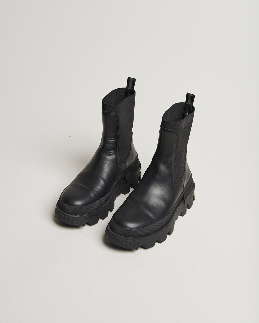 Homme | Moncler Neue Chelsea Boots Black 42 | Pre-owned | Moncler Neue Chelsea Boots Black 42