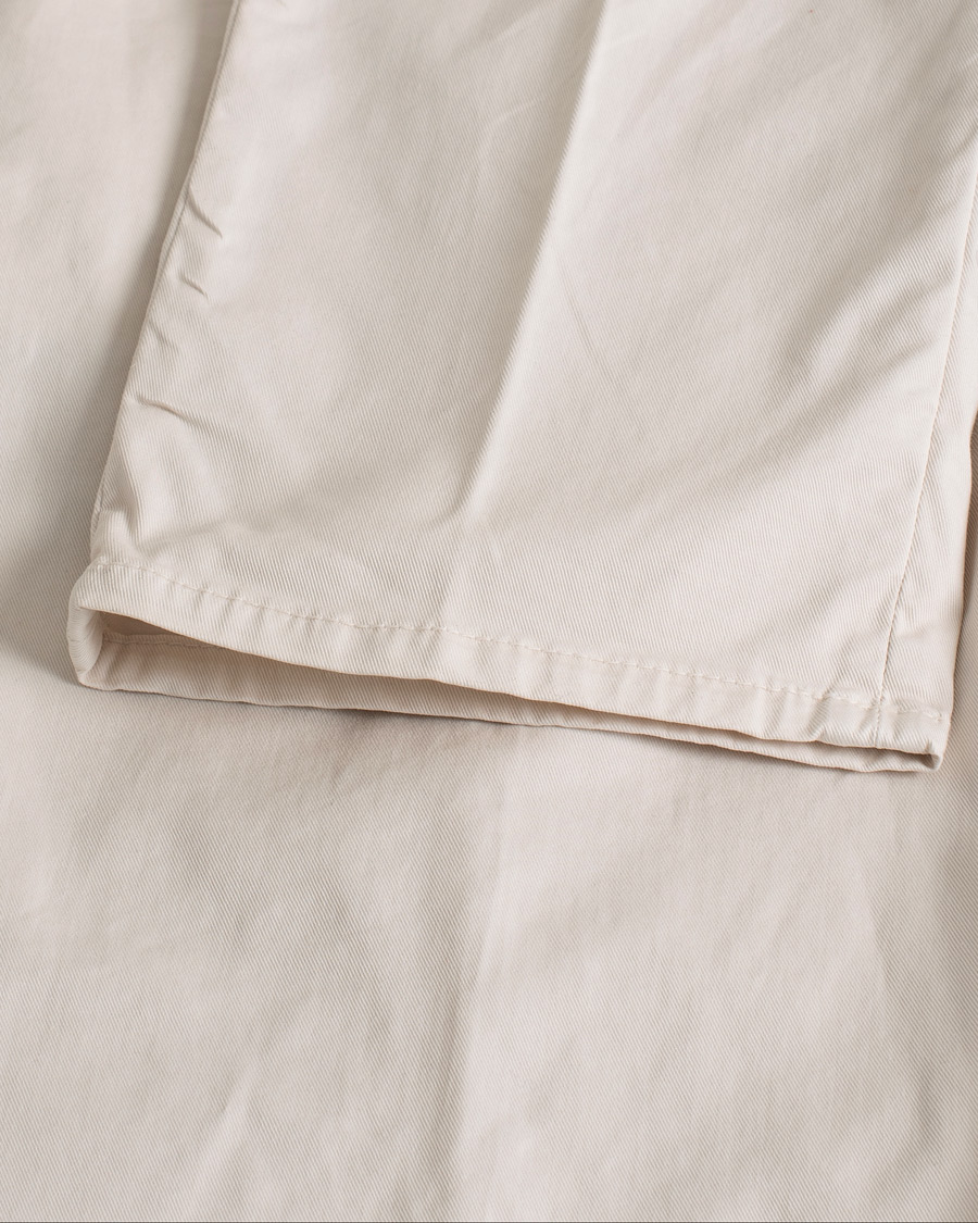 Homme | Pantalons | Pre-owned | Brunello Cucinelli Slim Fit Pleated Trousers Off White
